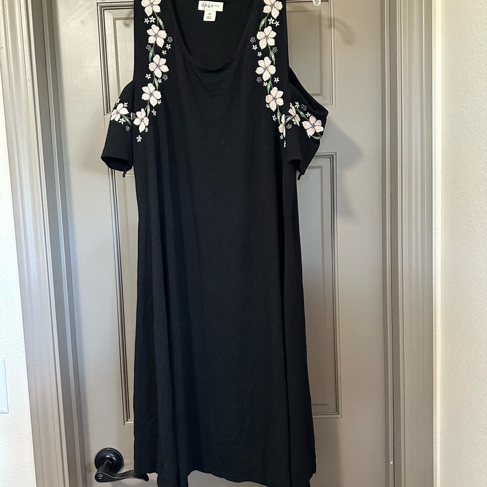 Style & Co. Black Cold-Shoulder Midi Dress with White Floral Embroidery